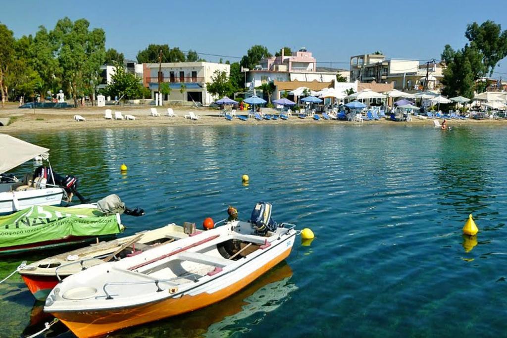 Coastal Apartments Volos Alykes Exterior photo